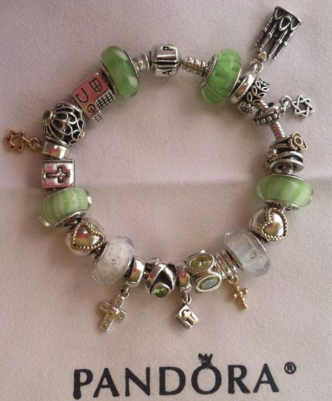 Pandora  " My Christ Bracelet" Vintage Pandora Bracelet, Pandora Bracelet Nature, Pandora Charm Bracelet Green, Aesthetic Pandora Bracelet, Green Pandora Bracelet, Pandora Bracelet Aesthetic, Pandora Green, Pandora Bracelet Charms Ideas, Plain Jewelry