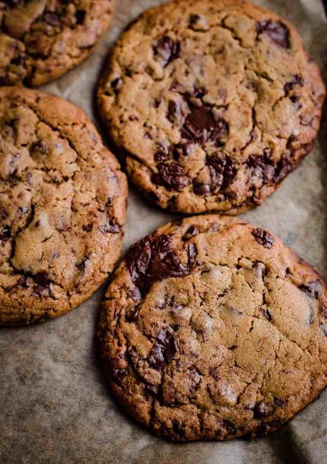 Cardamom Chocolate Chip Cookies, Chai Cookies Recipe, Chai Spice Cookies, Chai Cookies, Jewish Foods, Triple Chocolate Chip Cookies, Nutella Cookies, Cookie Spread, Tea Cookies