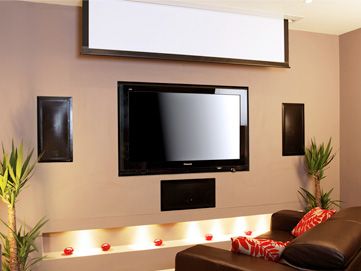 home cinema screens Projector Screen Diy, Building Your Own Home, Backyard Privacy Screen, Pull Down Projector Screen, Home Cinema Projector, Home Cinema Systems, Diy Screen Door, Basement Inspiration, Wall Tv Unit Design