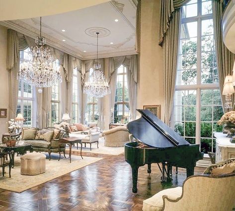 Instagram post by HOUSE IN TORONTO • Apr 17, 2019 at 3:50am UTC Old Money Living Room, Grand Piano Room, Millionaire House, Ancient Palace, Baroque Interior, Luxury Houses Mansions, French Country Living Room, Luxury Living Room Design, Piano Room