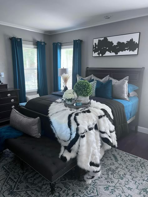 Blue Black And Silver Bedroom Ideas, Room Ideas Aesthetic Husband And Wife, Light Blue And Black Decor, Bedroom With Silver Furniture, Silver And Blue Bedroom, Black White Grey Teal Bedroom, Grey And Turquoise Bedroom, Married Room Ideas, Black And Blue Room Aesthetic