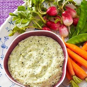 Middle Eastern Zucchini Dip   Recipe Zucchini Dip, Veggie Dip Recipe, Crunchy Vegetables, Summer Squash Recipes, Healthy Appetizer Recipes, Food And Nutrition, Veggie Dip, Pita Chips, Yogurt Recipes