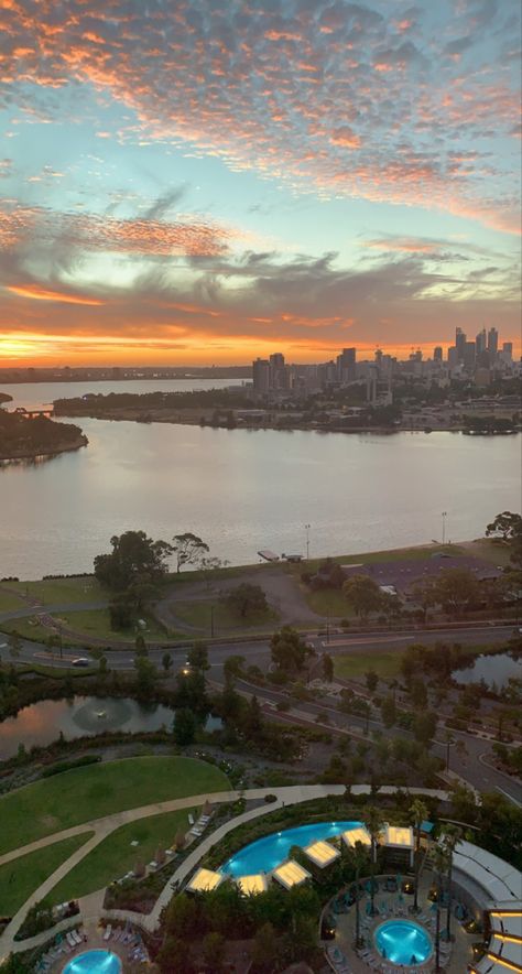 #crown #view #perth #perthcity #city #pool #hotel #swanriver #sunset #staycay #river #sky Crown Towers Perth, Perth Aesthetic, Hotel Pics, Pool Hotel, Perth City, Swan River, Work In Australia, Perth Australia, Travel Board