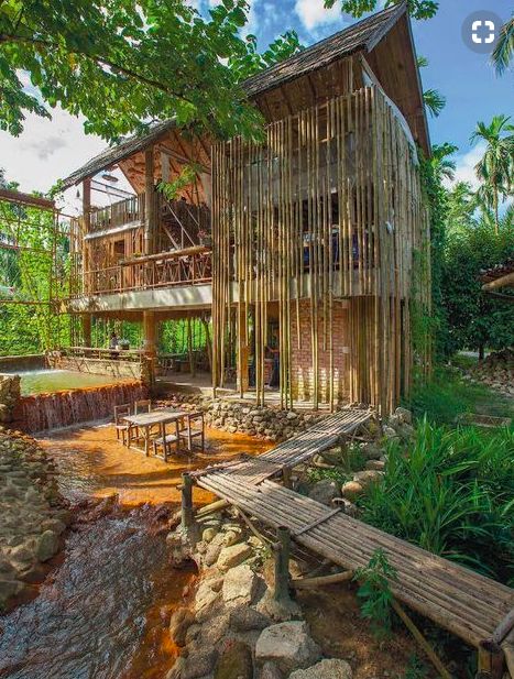 Bamboo Building, Hut House, Bamboo House Design, Jungle House, Wooden Building, Bamboo Structure, Resort Architecture, Bamboo Architecture, Bamboo Construction