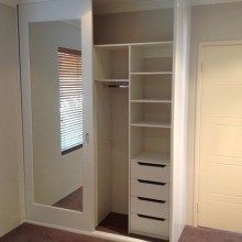 The best wardrobe design ideas you can copy right now 27 Bedroom Closet Doors, Bedroom Cupboards, Closet Layout, Small Closets, Sliding Closet Doors, Bedroom Closet Design, Wardrobe Design Bedroom, Ikea Pax, Room Closet