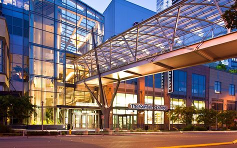 Bellevue Pedestrian Cable Stayed Bridge - Ronstan Tensile Architecture Bridges Architecture, Cable Stayed Bridge, Sky Walk, Architecture Design Process, Sky Bridge, Bridge Construction, Concept Models Architecture, Metal Roofing, Bridge Building