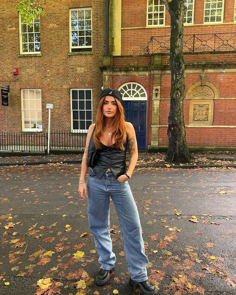 🖤🖤🖤 outfit linked on story xx Autumn outfit / autumn fashion / outfit inspo / ootd / leather outfit / waist coat / denim outfit / kangol hat / copper hair #autumnoutfit #ootd #outfitinspo #leatheroutfit #denimoutfit #kangol #copperhair #gingerhair Ginger Outfit Ideas, Denim Coat Outfit, Kangol Hat, Kangol Hats, Outfit Autumn, Waist Coat, Copper Hair, Leather Outfit, Ginger Hair