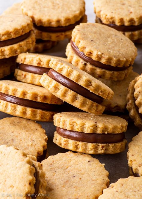 Shortbread Cookie Sandwich, Cookies With Ganache, Best Sandwich Cookies, Hazelnut Shortbread Cookies, Hazel Nut Cookies, Chai Shortbread Cookies, Hazelnut Cookies Recipes, Hazelnut Linzer Cookies, Hazelnut Desserts