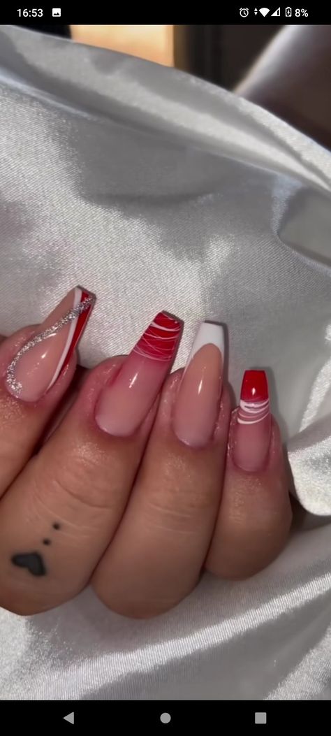 Red Elegant Nails Classy, Basic Valentines Day Nails, Braid Accessories, Nail Salon Design, Classy Acrylic Nails, Pretty Gel Nails, Salon Design, Red Nails, Beautiful Nails