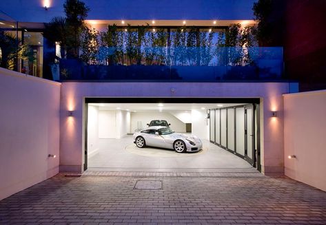 Garage Design Ideas - Include A Car Turntable If You're Short On Space Or Have A Narrow Driveway (6 pictures) Mobil Design, Mansion Homes, Garage Pictures, Plan Garage, Big Garage, Underground Garage, Parking Solutions, Luxury Garage, Modern Garage