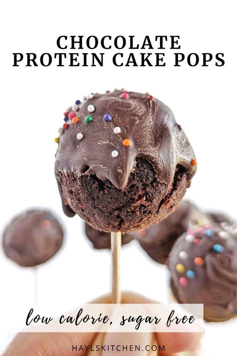 Protein Cake Balls, Protein Cake Pops, Protein Powder Cake, Healthy Cake Pops, Chocolate Cake Pops Recipe, Low Calorie Cake, Powder Cake, Healthy Chocolate Cake, Healthy Low Calorie