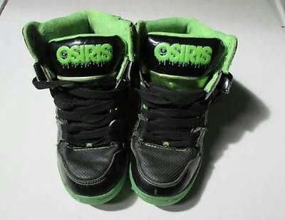 Osiris Techno Style, Osiris Shoes, Swag Shoes, Dream Shoes, 2000s Fashion, Dream Clothes, Fitness Inspo, Cute Shoes, Fashion Inspo Outfits