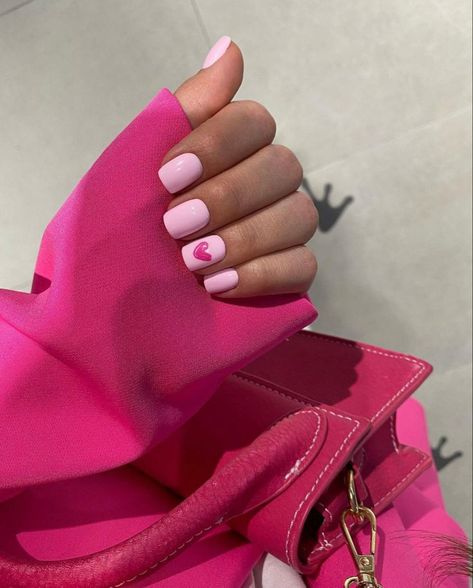 Valentine Nails Pink, Short Pink Nails, Pink Gel Nails, Short Gel Nails, Cute Simple Nails, Pink Gel, Nagel Tips, Simple Gel Nails, Simple Summer