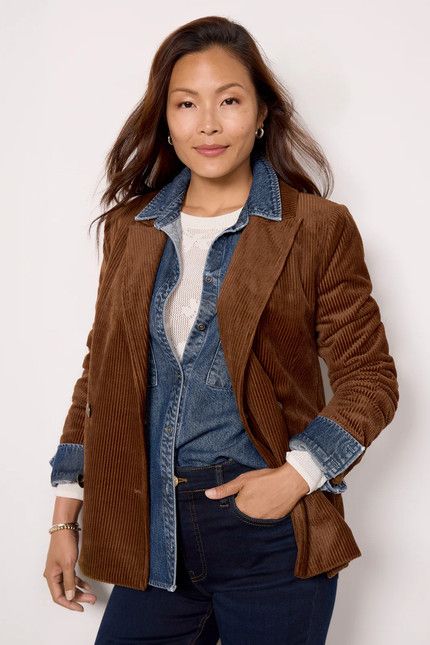 Western-Inspired Fashion for Fall 2024 - Cyndi Spivey Cyndi Spivey, Ankle Cowboy Boots, Tiktok Fashion, Denim Midi Dress, Corduroy Blazer, Work Style, Chestnut Brown, Classic Jeans, Brown Ankle Boots