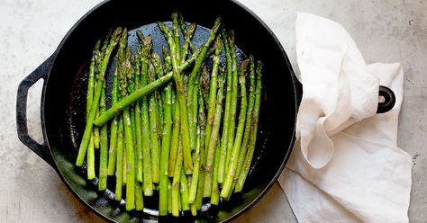 Cooking asparagus in the skillet concentrates its flavor rather than diluting it, as steaming or boiling can. Asparagus Stove Top, Skillet Asparagus, Asparagus On The Stove, Best Asparagus Recipe, Iron Skillet Recipes, Cast Iron Skillet Recipes, How To Cook Asparagus, Cast Iron Recipes, Fool Proof Recipes