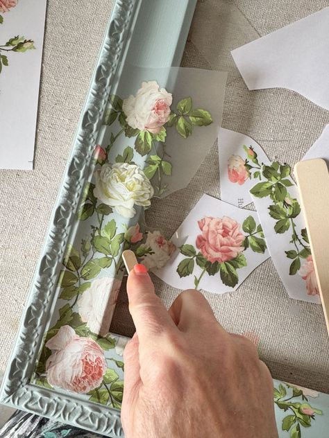 Salon de Diane Maxi transfer Shabby Chic Diy Crafts, Decoupage Decor, Picture Frame Crafts, Mod Podge Crafts, Zipper Cardigan, Decoupage Diy, Decoupage Furniture, Women Outerwear, Creation Deco