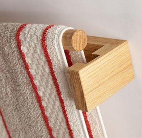 Kitchen Towel Towel Rail Ideas, Primitive Bathrooms, Bathroom Storage Units, Primitive Antiques, Hearth And Home, Oak Hardwood, Terry Towel, Traditional Kitchen, Kitchen Tea Towels