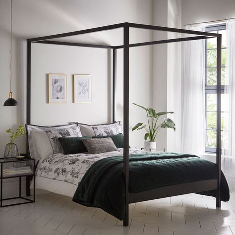 Creating a cosy bedroom is our favourite thing to do in autumn. So, when we saw the new Karen Millen bedding collection, we were ready to dive right in. Black Four Poster Bed, Pine Bedroom, Floral Bedding Sets, Four Poster Bed, Superking Bed, Four Poster, Floral Duvet Cover, Poster Bed, Floral Bedding