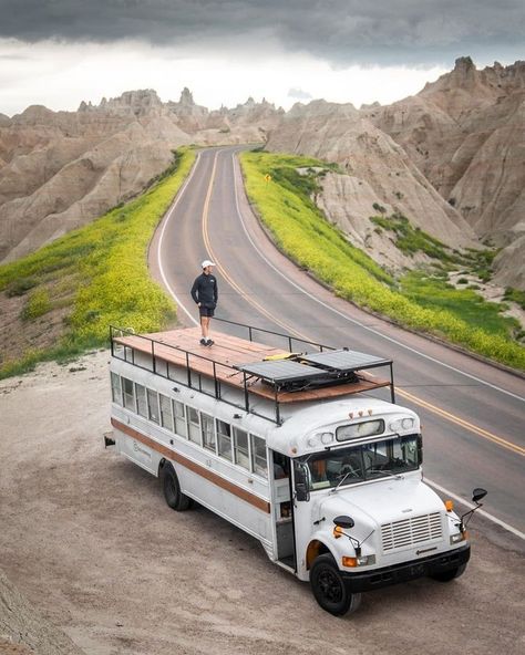 Bus Remodel, Bus Tiny House, School Bus Tiny House, School Bus Camper, School Bus House, Converted School Bus, Converted Bus, Bus Home, Rv Bus