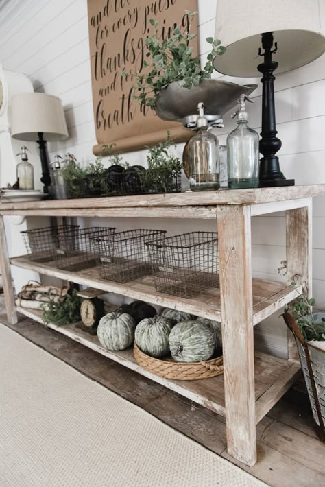 DIY Farmhouse Dining Room buffet - Could be a great TV console, sofa table, entryway table, kitchen island, & so much more! Great tutorial and farmhouse style decor inspiration! Farmhouse Dining Room Buffet, Rustic Tv Stand, Farmhouse Entryway, Dining Room Buffet, Diy Farmhouse Decor, Rustic Living, Farmhouse Dining Room, Diy Farmhouse, Rustic Living Room