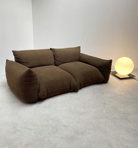 Khaki Couch, Curated Spaces, Bauhaus Style, Chair Sofa, Apartment Inspiration, Comfortable Sofa, Sofa Armchair, Apartment Design, Interior Furniture