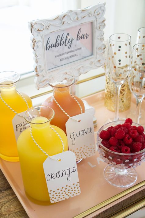 At Home Bridal Shower Decorations, Pink And Gold Bridal Shower Ideas, Momosa Mimosa Bar, Bridal Shower Pink And Gold, Bridal Shower Bar, Mimosa Party, Bridal Shower Mimosa Bar, Bridal Shower Mimosa, Bridal Shower Drinks