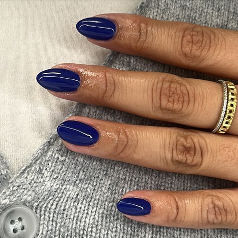 using: @apresnailofficial in shade “in the navy” 💙 - #buildergel #nails #almondnails #gelnails Navy Blue Chrome Nails, Navy Chrome Nails, Blue Navy Nails, Nail Inspo Gold, Blue Chrome Nails, Navy Nails, Navy Blue Nails, Blue Chrome, In The Navy