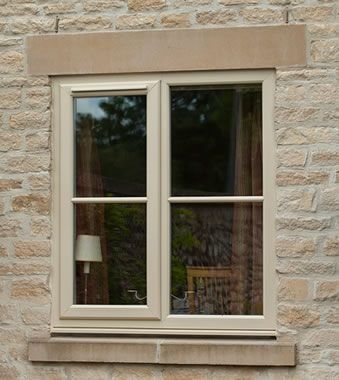 White Upvc Windows Exterior, Upvc Casement Windows, Cream Window Frames, Off White Windows Exterior, Cream Windows Exterior, Window Colours Ideas, Cottage Windows Exterior, White Windows Exterior, Beige Windows