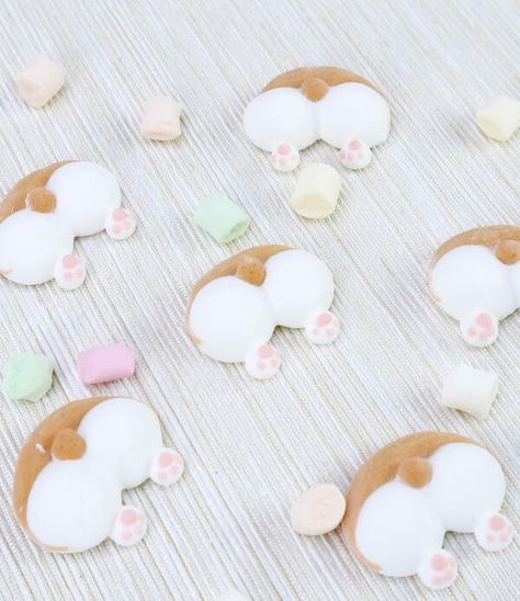 Cutest Corgi Butts Snowman Recipes, Everyday Food Recipes, Cute Marshmallows, Magic Cookie Bars, White Marshmallows, Pink Marshmallows, Dough Scraper, Edible Cookies, Corgi Butts