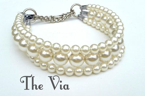 The Via in Ivory Pearl Dog CollarCat collar Buckle by BeadieBabiez Pearl Dog Collar, Dog Pearls, Diy Dog Collar, Luxury Dog Collars, Martingale Collar, Luxury Dog, Ivory Pearl, Cat Collar, Handmade Dog