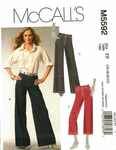 Women Pants Pattern, Sewing Vintage, Plus Size Sewing Patterns, Womens Flare Jeans, Costume Sewing Patterns, Patterned Jeans, Wide Trousers, Mccalls Sewing Patterns, Mccalls Patterns