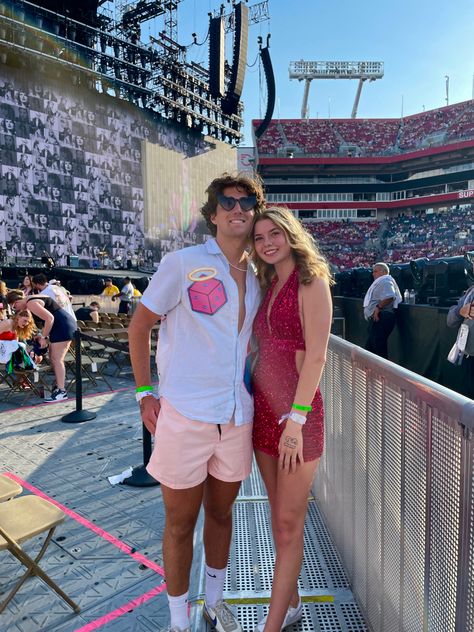 Eras Tour Outfits Men Lover, Eras Tour Male Outfits, Men’s Eras Tour Outfits, Men’s Eras Tour Outfit Taylor Swift, Male Eras Tour Outfits, The Eras Tour Couple Outfit Idea, Eras Tour Mens Outfits, Eras Tour Outfits Men, Concert Fits