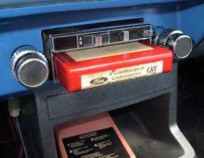 8 Track Tapes, Childhood Memories 70s, Juke Box, 80s Nostalgia, My Childhood Memories, Vintage Memory, Modern And Antique, Cassette Player, My Memories