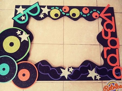 70’s Party Ideas, Sock Hop Party, 80s Birthday Parties, Rock N Roll Party, Disco Party Decorations, 80s Theme Party, Rock Star Party, Disco Theme, 70s Party