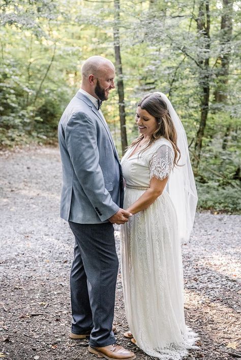 Such a sweet moment captured for a cute outdoor elopement in the Great Smoky Mountains! Join us for a peaceful and private micro wedding, elopement, or vow renewal in East Tennessee any time of year! Chapel in the Hollow is an outdoor chapel that has a woodsy charm and is close to Pigeon Forge, Gatlinburg and Townsend. #smokymountainwedding #Gatlinburgwedding #outdoorwedding #Microwedding #Elopement Elopement Summer East Tennessee Outdoor Budget Rustic Wedding Chapel Ideas, Outdoor Chapel, Gatlinburg Wedding, Chapel Ideas, Gatlinburg Weddings, Wedding Chapels, Smoky Mountain Wedding, Laid Back Wedding, Outdoor Elopement