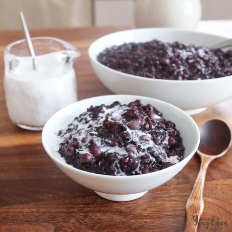 Chinese Rice Pudding, Healthy Rice Pudding, Coconut Milk Rice Pudding, Red Bean Dessert, Black Rice Recipe, Black Rice Pudding, Chinese Desserts, Dessert Soup, Asian Dish