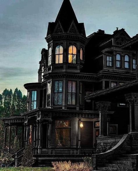 Victorian Houses on Twitter: "Which do you choose?… " Gothic Victorian House, Gothic Homes, Vampire House, Goth Houses, Gothic Mansion, Victorian Style House, Creepy Houses, Dark House, Victorian Aesthetic