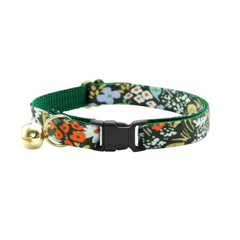 Looking for the purr-fect accessory for your stylish feline friend? Check out our top 10 trendy cat collars that are both fashionable and functional. From colorful patterns to sleek designs, these cat collars are sure to make your kitty stand out. Shop now and give your cat the ultimate style upgrade! Cute Cat Collars, Cat Accessories, Cat Collar, Jingle Bell, Cat Pin, Split Ring, Metal Rings, Types Of Collars, Pet Accessories