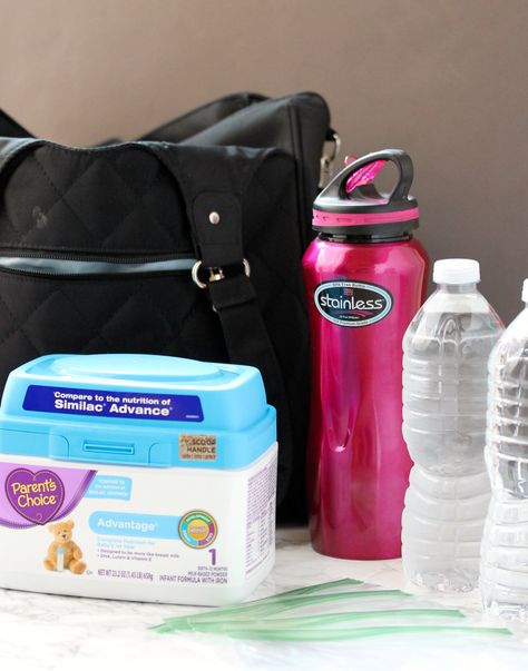 Travel Storage Ideas, Formula Containers, Formula Fed Babies, Formula Milk, Formula Feeding, First Day Of Fall, Baby Growth, Baby Skin Care, Baby Proofing