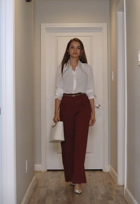 Wine Trousers Outfit, Wine Pants Outfit, Burgundy Trousers Outfit, Semi Formal Outfits For Women, Winter Office Outfits, Wine Pants, Maroon Outfit, Trousers Outfit, Semi Formal Outfits