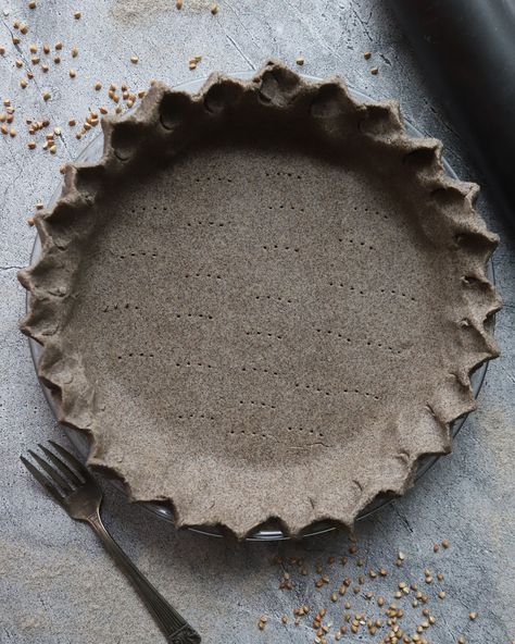 Buckwheat Pie Crust Recipe, Buckwheat Pie Crust, Buckwheat Galette, Granola Pie, Postpartum Food, Buckwheat Gluten Free, Aip Keto, Bread Wheat, Oat Crust