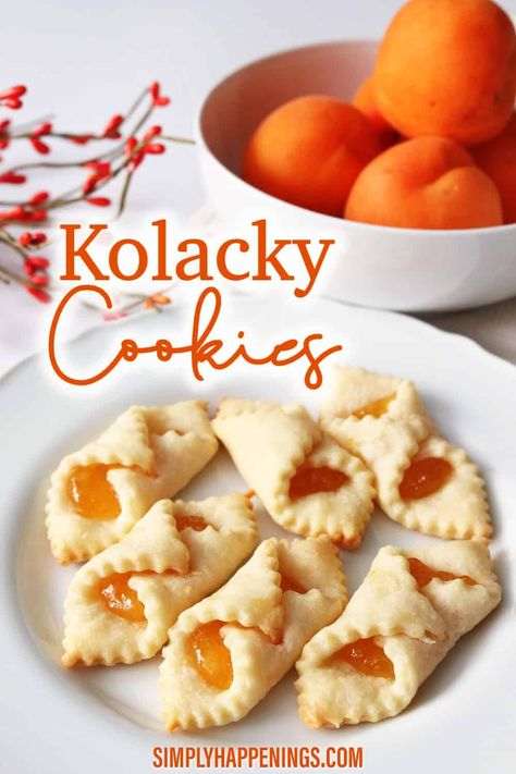 Kolachky Cookie Recipe, Apricot Cookies Recipe, Kolacky Cookies, Polish Baking, Christmas Cookie Recipes Holiday, Cream Cheese Pastry, Cookie Exchange Recipes, Brownies Cookies, Chocolate Cake Cookies