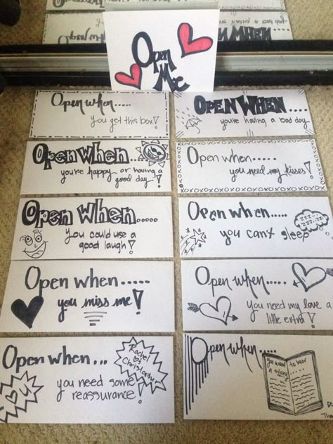 "Open when..." envelopes! These are perfect for military deployments or long distance relationships, etc.  I grabbed 10 envelopes and put hand written letters in each of them, some with little treats. I also made an 11th envelope for just pictures! Open When Ideas, Open When Cards, Open When Envelopes, Diy Crafts For Boyfriend, Hand Written Letters, Deployment Ideas, Written Letters, Boyfriend Stuff, Open When Letters