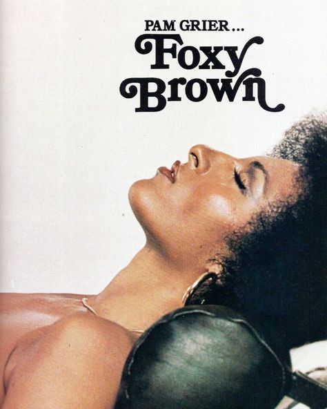 Foxy Brown Pam Grier, Foxy Costume, Pam Grier, Hollywood Divas, Foxy Brown, Black Hollywood, Gorgeous Eyes, Retro Aesthetic, Vintage Black