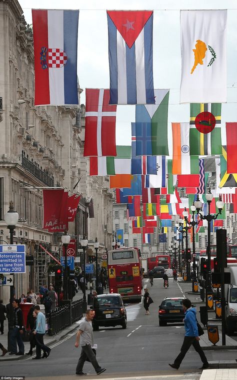 Regent Street All The Flags, Regents Street, United Nations Flag, Regent Street London, London 2012 Olympics, Anatomy Bones, National Flags, Flag Display, 2012 Olympics