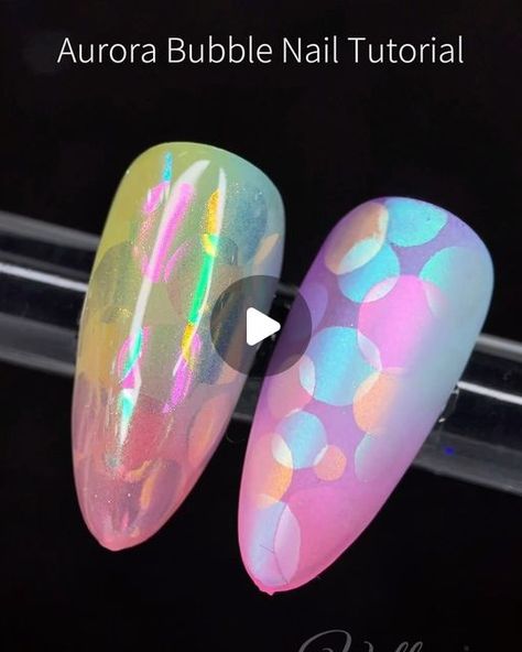 Aurora Bubble Nails, Bubbles Nails Designs, Bubble Art Nails, Bubble Art On Nails, Aurora Nails Tutorial, Aurora Nail Art, Bubble Nail Art, Mermaid Nail Powder, Mermaid Nail