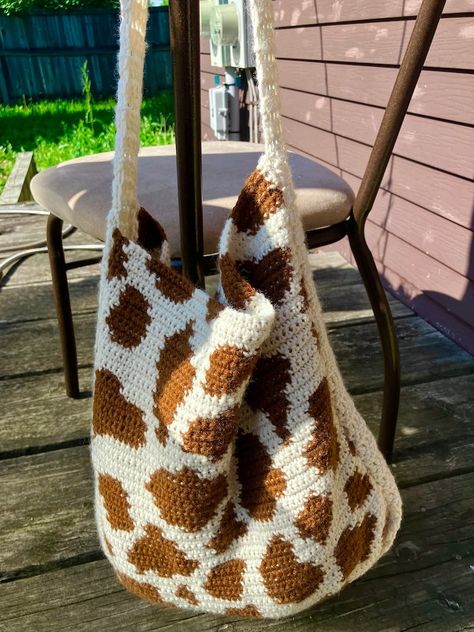 Cow Print Tote Bag Crochet Pattern - Etsy India Crochet Cow Print Bag, Cow Print Crochet Top, Cow Bag Crochet, Cow Crochet Bag, Crochet Cow Bag, Cow Print Crochet, Crochet Cow Print, Crochet Totes, Tote Bag Crochet Pattern