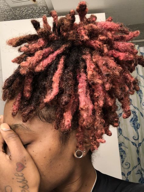 Half Dyed Locs, Dyed Locs, Pink Tips, Dreads Girl, Beautiful Locs, Beautiful Dreadlocks, Short Locs Hairstyles, Dreadlock Styles, Dyed Hair Inspiration