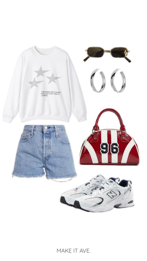 Trendy Outfits Inspiration, College Outfit Ideas, Star Sweatshirt, Sporty Street Style, Red Leather Bag, College Outfit, Balance Sneakers, New Balance Sneakers, Sweatshirt Crewneck