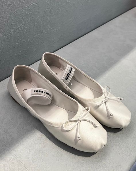 Miu Miu 🤍 Miu Miu Flats, Ballerina Flats, Miu Miu Ballet Flats, Pant Shirt, Shirt Skirt, Miu Miu, Converse, Collage, On Instagram